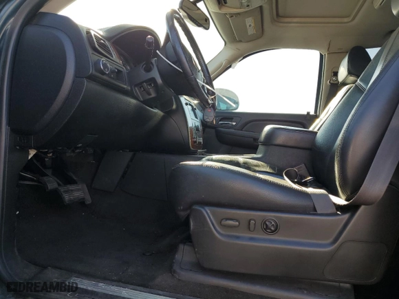 2008 Chevrolet Avalanche LS with VIN 3GNEC12008G100016, listed as a Copart auction lot 46271315 with 130,719 mi miles and Salvage Title. Bid and sale history available at carsss.com. Image 7.