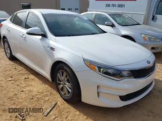 2016 Kia Optima LX z VIN KNAGT4L38G5098398, wystawiony jako IAAI lot #41838799 z przebiegiem 81 337 mil mil oraz . Historia ofert i sprzedaży dostępna na DreamBid. Obrazek 1.