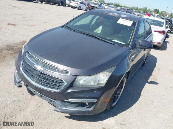 2015 Chevrolet Cruze LT with VIN 1G1PE5SB0F7253355, listed as a IAAI auction lot 41992242 with 1 mi miles. Bid and sale history available at carsss.com. Image 2.
