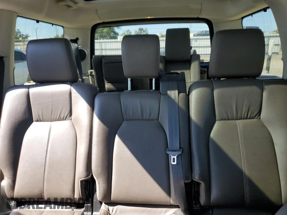 2016 Land Rover LR4 HSE Lux with VIN SALAK2V69GA792458, listed as a Copart auction lot 52592155 with 128,664 mi miles and Salvage Title. Bid and sale history available at DreamBid. Image 10.