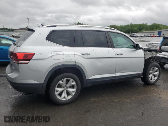 2019 Volkswagen Atlas SE with VIN 1V2WR2CA2KC583977, listed as a Copart auction lot 56501575 with 129,979 mi miles and Salvage title. Bid and sale history available at DreamBid. Image 3.
