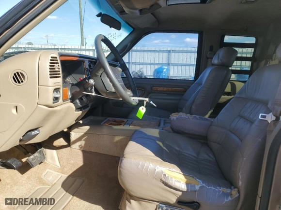 1997 Chevrolet C/K 1500 with VIN 2GBEC19R9V1102904, listed as a Copart auction lot 41882705 with 171,869 mi miles and Salvage Title. Bid and sale history available at carsss.com. Image 7.