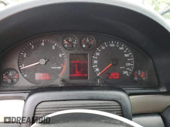 2001 Audi A4 with VIN WAUDC68D31A138398, listed as a Copart auction lot 63600565 with 224,204 mi miles and Salvage title. Bid and sale history available at DreamBid. Image 9.