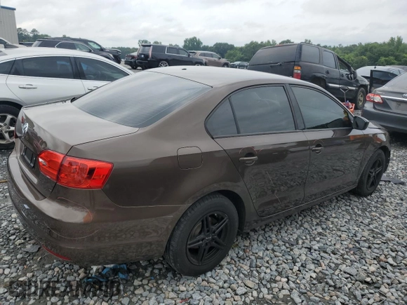 2013 Volkswagen Jetta S z VIN 3VW2K7AJ9DM308741, wystawiony jako Copart lot #58123975 z przebiegiem 103 066 mil mil oraz Szkoda całkowita • Salvage title. Historia ofert i sprzedaży dostępna na DreamBid. Obrazek 3.