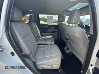 2016 Toyota Highlander Limited z VIN 5TDYKRFH9GS172288, wystawiony jako Copart lot #58966295 z przebiegiem 172 648 mil mil oraz Czysty tytuł • Clean title. Historia ofert i sprzedaży dostępna na DreamBid. Obrazek 6.