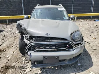 2019 MINI Countryman Cooper S with VIN WMZYT5C57K3G94947, listed as a Copart auction lot 54094365 with 22,096 mi miles and Salvage title. Bid and sale history available at DreamBid. Image 5.