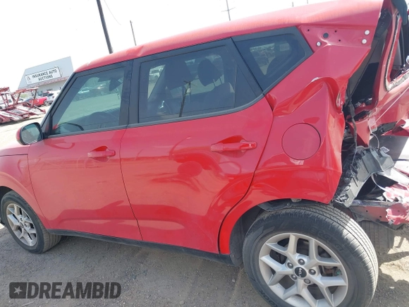 2023 Kia Soul LX with VIN KNDJ23AU4P7207428, listed as a IAAI auction lot 41848702 with 18,413 mi miles and . Bid and sale history available at DreamBid. Image 15.