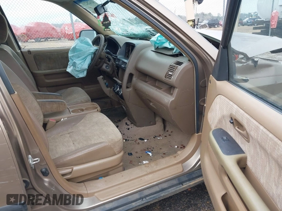 2004 Honda CR-V LX with VIN SHSRD68484U201795, listed as a IAAI auction lot 41628233 with 367,082 mi miles and . Bid and sale history available at carsss.com. Image 5.
