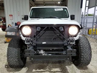 2022 Jeep Wrangler Unlimited Rubicon with VIN 1C4HJXFN8NW129717, listed as a Copart auction lot 54615745 with 33,544 mi miles and Salvage title. Bid and sale history available at DreamBid. Image 5.