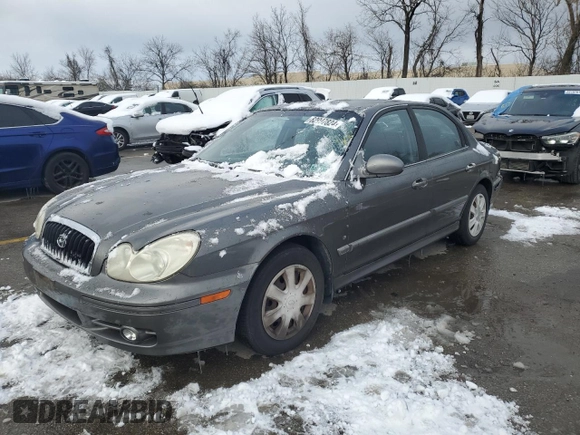 2002 Hyundai Sonata with VIN KMHWF25S52A703469, listed as a Copart auction lot 87401764 with 80,960 mi miles and Clean Title. Bid and sale history available at carsss.com. Image 1.