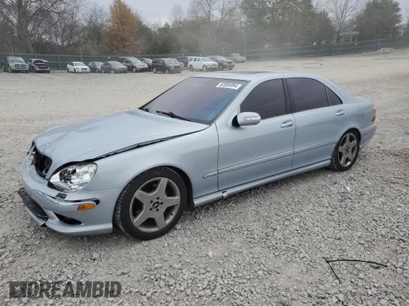 2005 Mercedes-Benz S-Class 5.0L with VIN WDBNG75J05A452316, listed as a Copart auction lot 82888994 with 167,954 mi miles and Salvage Title. Bid and sale history available at carsss.com. Image 1.
