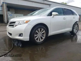2013 Toyota Venza LE z VIN 4T3BA3BB5DU035933, wystawiony jako Copart lot #57133505 z przebiegiem 142 512 mil mil oraz Szkoda całkowita • Salvage title. Historia ofert i sprzedaży dostępna na DreamBid. Obrazek 1.