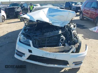 2015 Mercedes-Benz C-Class C 250 with VIN WDDGJ4HB6FG433689, listed as a IAAI auction lot 41397396 with 131,592 mi miles. Bid and sale history available at carsss.com. Image 12.