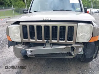 2006 Jeep Commander z VIN 1J8HG48K56C127919, wystawiony jako IAAI lot #42178896 z przebiegiem 151 865 mil mil oraz . Historia ofert i sprzedaży dostępna na DreamBid. Obrazek 6.