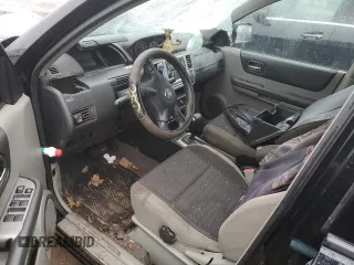 2005 Nissan X-Trail XE z VIN JN8BT08V65W103402, wystawiony jako Copart lot #48140704 z przebiegiem Nie podano mil oraz Szkody całkowita. Historia ofert i sprzedaży dostępna na DreamBid. Obrazek 8.