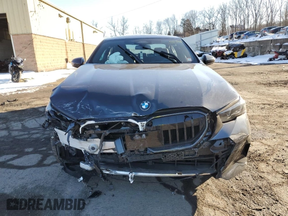 2024 BMW 5 Series 530i xDrive with VIN WBA53FJ09RCR06638, listed as a Copart auction lot 46433335 with 0 mi miles and Salvage Title. Bid and sale history available at carsss.com. Image 5.
