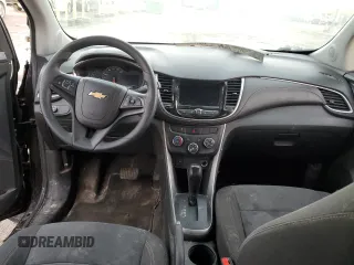 2021 Chevrolet Trax LS with VIN KL7CJNSB3MB356195, listed as a Copart auction lot 46812335 with 0 mi miles and Salvage Title. Bid and sale history available at carsss.com. Image 8.