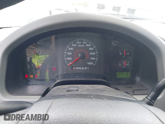 2007 Ford F-150 STX with VIN 1FTRX12W87NA44206, listed as a IAAI auction lot 42332828 with 179,610 mi miles and . Bid and sale history available at DreamBid. Image 7.