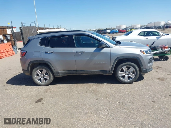 2022 Jeep Compass Latitude with VIN 3C4NJDBB0NT230866, listed as a IAAI auction lot 41979792 with 53,146 mi miles and . Bid and sale history available at DreamBid. Image 13.