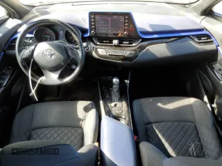2021 Toyota C-HR LE z VIN NMTKHMBX2MR133802, wystawiony jako Copart lot #54398745 z przebiegiem 152 133 mil mil oraz Szkoda całkowita • Salvage title. Historia ofert i sprzedaży dostępna na DreamBid. Obrazek 8.