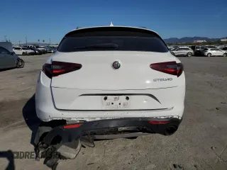 2019 Alfa Romeo Stelvio z VIN ZASPAJAN3K7C72152, wystawiony jako Copart lot #49764735 z przebiegiem 53 857 mil mil oraz Szkody całkowita. Historia ofert i sprzedaży dostępna na DreamBid. Obrazek 6.