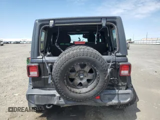 2020 Jeep Wrangler Unlimited Sahara with VIN 1C4HJXEG3LW145470, listed as a Copart auction lot 59386005 with 47,838 mi miles and Salvage title. Bid and sale history available at DreamBid. Image 6.