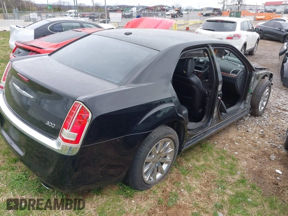 2012 Chrysler 300 Limited with VIN 2C3CCACG3CH113206, listed as a IAAI auction lot 41841604 with Not Provided miles. Bid and sale history available at carsss.com. Image 4.