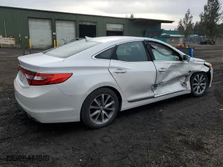 2015 Hyundai Azera with VIN KMHFG4JGXFA469152, listed as a Copart auction lot 43204565 with 139,384 mi miles and Salvage Title. Bid and sale history available at carsss.com. Image 3.