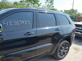 2019 Jeep Grand Cherokee Limited with VIN 1C4RJFBG0KC807816, listed as a IAAI auction lot 42353953 with 95,989 mi miles and . Bid and sale history available at DreamBid. Image 14.