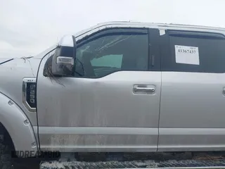 2018 Ford Super Duty F-250 SRW XL with VIN 1FT7W2B6XJEC73803, listed as a IAAI auction lot 41367437 with 77,480 mi miles. Bid and sale history available at carsss.com. Image 18.