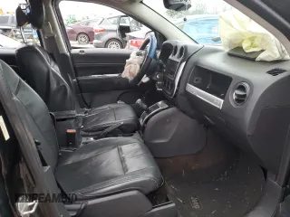 2014 Jeep Compass Limited with VIN 1C4NJDCB3ED505571, listed as a Copart auction lot 87296964 with Not Provided miles and Clean Title. Bid and sale history available at carsss.com. Image 7.