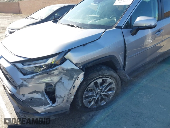 2024 Toyota RAV4 XLE Premium с VIN 2T3C1RFV0RC272866, выставлен на аукционе IAAI как лот 42249629 с пробегом 12 765 миль миль и . История ставок и продаж доступна на DreamBid. Изображение 6.