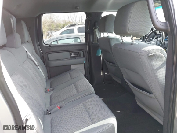 2013 Ford F-150 XL with VIN 1FTEW1CM4DFC76175, listed as a IAAI auction lot 41459262 with 105,214 mi miles. Bid and sale history available at carsss.com. Image 8.