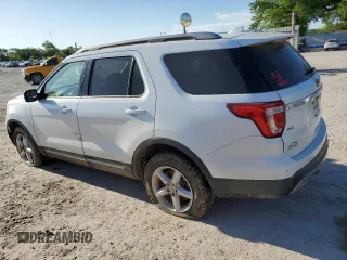 2017 Ford Explorer XLT with VIN 1FM5K8D88HGC89934, listed as a Copart auction lot 55481065 with 168,940 mi miles and Clean Title. Bid and sale history available at carsss.com. Image 2.