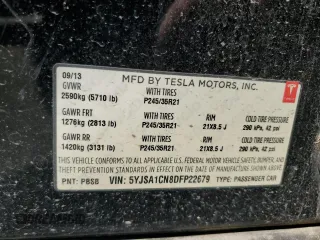 2013 Tesla Model S z VIN 5YJSA1CN8DFP22679, wystawiony jako Copart lot #64195095 z przebiegiem Nie podano mil oraz Czysty tytuł • Clean title. Historia ofert i sprzedaży dostępna na DreamBid. Obrazek 12.