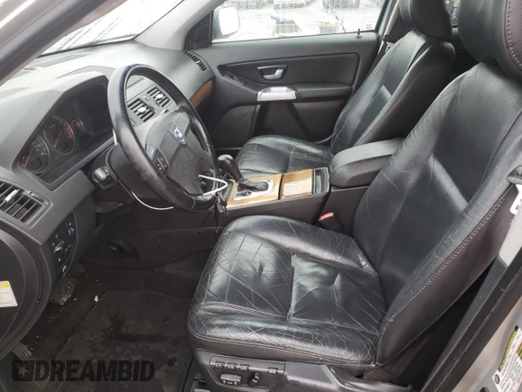 2005 Volvo XC90 with VIN YV1CZ911851196182, listed as a Copart auction lot 85343694 with 147,370 mi miles and Salvage Title. Bid and sale history available at carsss.com. Image 7.