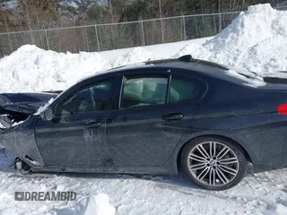 2020 BMW 5 Series M550i xDrive with VIN WBAJS7C00LCD91804, listed as a IAAI auction lot 41590368 with Not provided miles and . Bid and sale history available at DreamBid. Image 14.