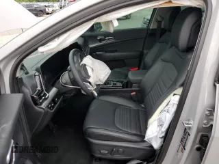2024 Kia Sportage SX-Prestige with VIN 5XYK53DF6RG218980, listed as a Copart auction lot 57384635 with 13,452 mi miles and Salvage title. Bid and sale history available at DreamBid. Image 7.