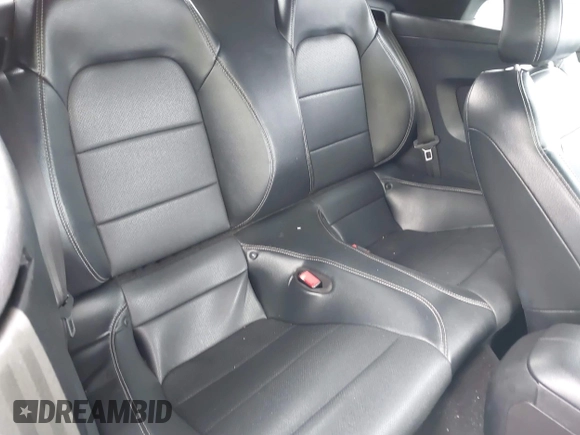2019 Ford Mustang EcoBoost с VIN 1FATP8UH5K5172348, выставлен на аукционе IAAI как лот 42045242 с пробегом 50 563 миль миль и . История ставок и продаж доступна на DreamBid. Изображение 8.