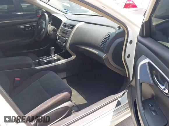2013 Nissan Altima SL with VIN 1N4BL3AP4DC236710, listed as a IAAI auction lot 42674095 with 212,483 mi miles and . Bid and sale history available at DreamBid. Image 5.