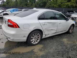 2014 Volvo S80 3.2L with VIN YV1952AS5E1179586, listed as a Copart auction lot 72625334 with 170,240 mi miles and Salvage Title. Bid and sale history available at carsss.com. Image 3.