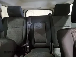 2009 Jeep Commander Sport z VIN 1J8HG48K09C526337, wystawiony jako Copart lot #89026135 z przebiegiem 194 514 mil mil oraz Szkoda całkowita • Salvage title. Historia ofert i sprzedaży dostępna na DreamBid. Obrazek 10.