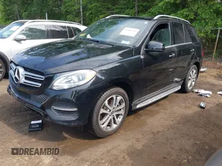 2019 Mercedes-Benz GLE 400 z VIN 4JGDA5GB5KB218442, wystawiony jako IAAI lot #42204715 z przebiegiem 50 324 mil mil oraz . Historia ofert i sprzedaży dostępna na DreamBid. Obrazek 2.