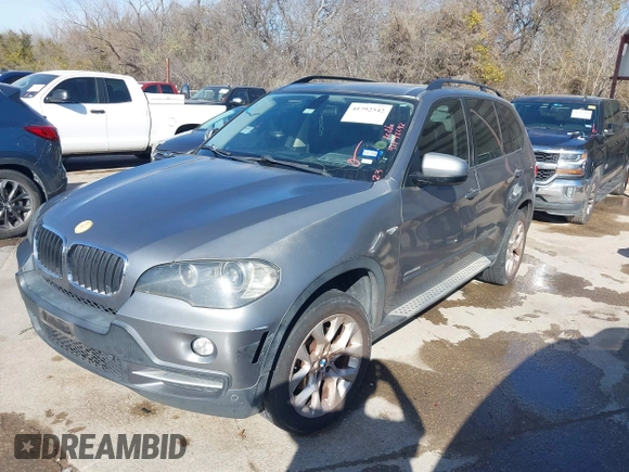 2009 BMW X5 30i with VIN 5UXFE43569L265168, listed as a IAAI auction lot 41792542 with 178,315 mi miles. Bid and sale history available at carsss.com. Image 2.