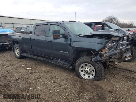 2019 Chevrolet Silverado 3500HD Work Truck z VIN 1GC4KVCY4KF253140, wystawiony jako Copart lot #76570224 z przebiegiem 124 186 mil mil oraz Czysty tytuł • Clean title. Historia ofert i sprzedaży dostępna na DreamBid. Obrazek 4.