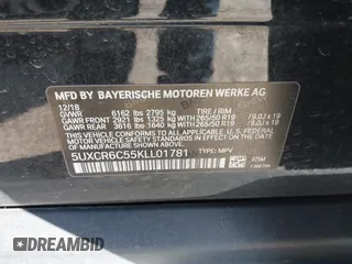 2019 BMW X5 xDrive40i with VIN 5UXCR6C55KLL01781, listed as a IAAI auction lot 38676093 with 1 mi miles. Bid and sale history available at carsss.com. Image 9.