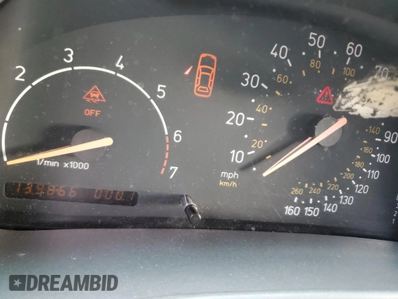 2002 Saab 9-3 SE z VIN YS3DF78K527004711, wystawiony jako Copart lot #88905575 z przebiegiem 139 866 mil mil oraz Czysty tytuł • Clean title. Historia ofert i sprzedaży dostępna na DreamBid. Obrazek 9.