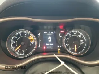 2016 Jeep Cherokee Latitude с VIN 1C4PJMCS7GW310749, выставлен на аукционе Copart как лот 58507595 с пробегом 109 678 миль миль и На запчасти • Non repairable. История ставок и продаж доступна на DreamBid. Изображение 9.