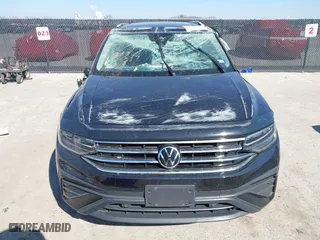 2022 Volkswagen Tiguan SE with VIN 3VV3B7AX7NM168302, listed as a IAAI auction lot 41588270 with 1 mi miles. Bid and sale history available at carsss.com. Image 11.