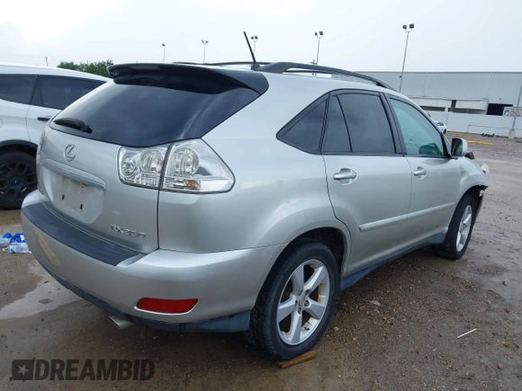 2008 Lexus RX 350 with VIN 2T2GK31U78C052640, listed as a IAAI auction lot 40298330 with 101,682 mi miles and . Bid and sale history available at DreamBid. Image 4.